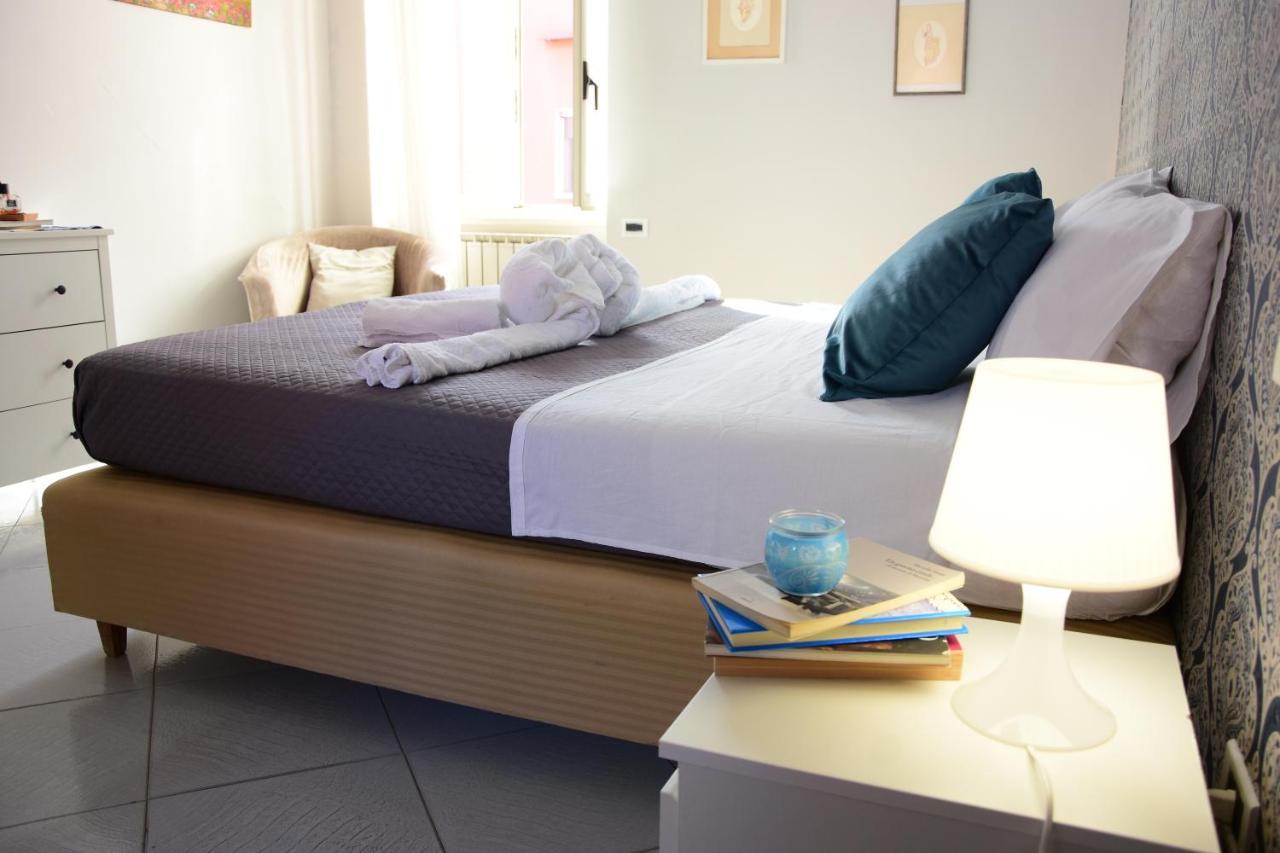 Scugnizzella Holiday House Daire Napoli Dış mekan fotoğraf